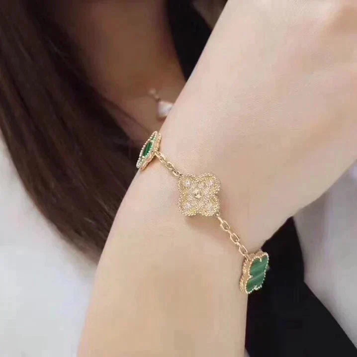 DIANA CLOVER 5 MOTIF MALACHITE DIAMOND BRACELET