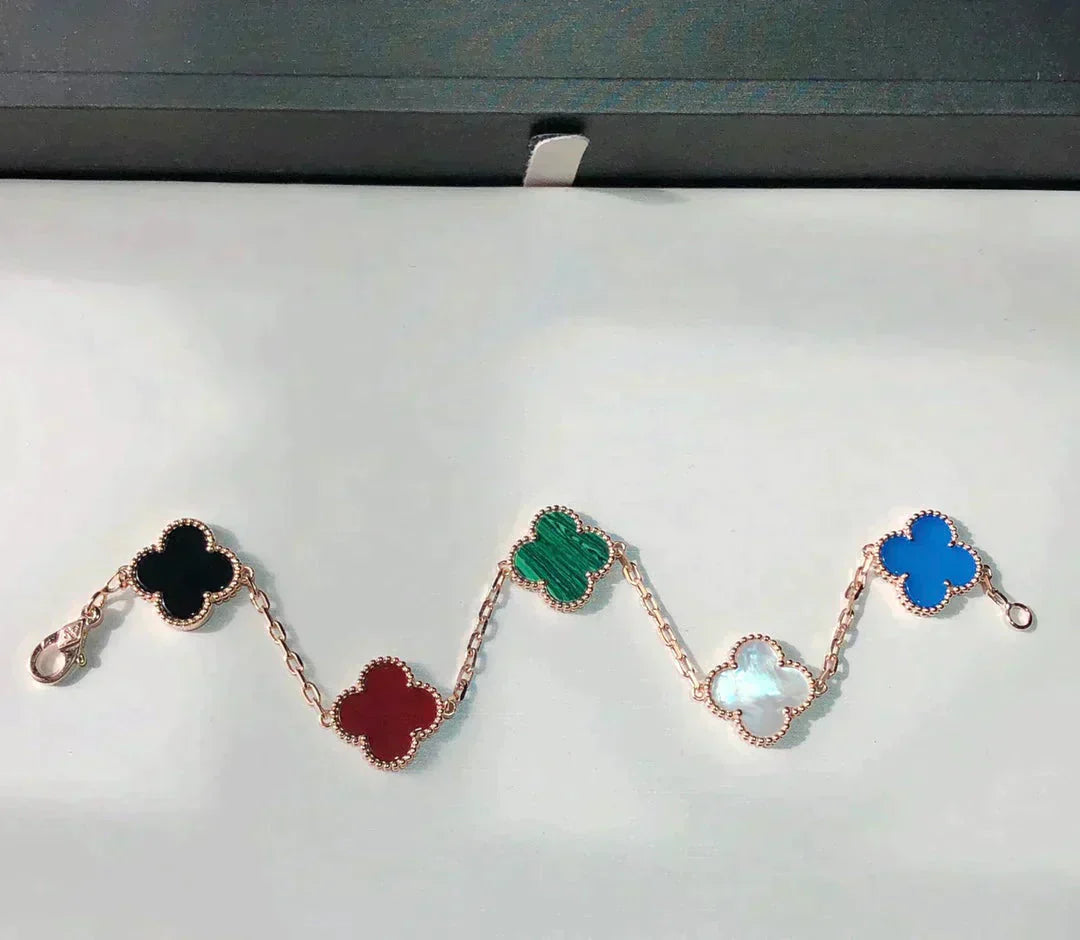 DIANA CLOVER 5 MOTIFS MULTICOLOR BRACELET