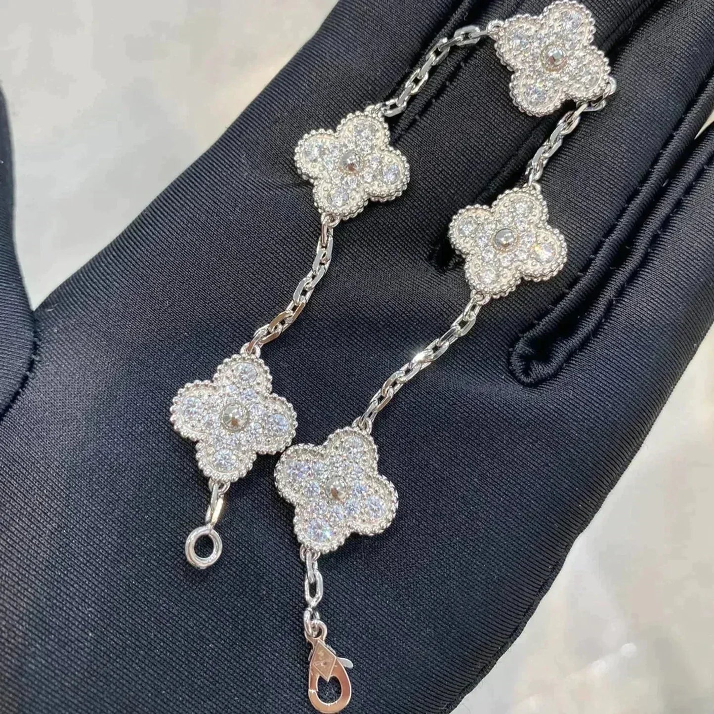 DIANA CLOVER 5 MOTIFS DIAMOND BRACELET SILVER