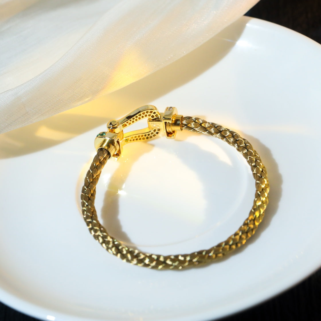 DIANA FORCE 10 GOLD GREEN DIAMOND PAVED