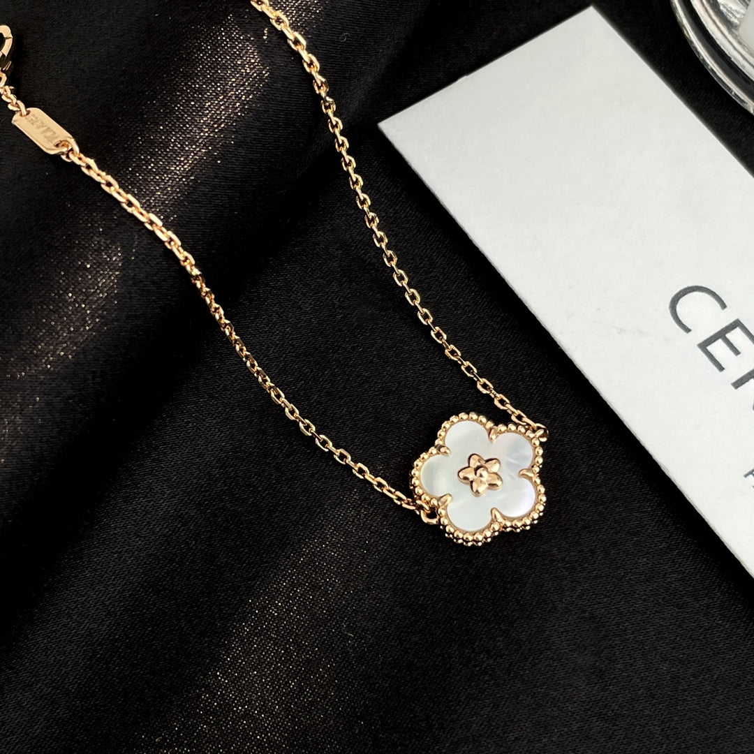 DIANA LUCKY SPRING ROSE GOLD MOP BRACELET