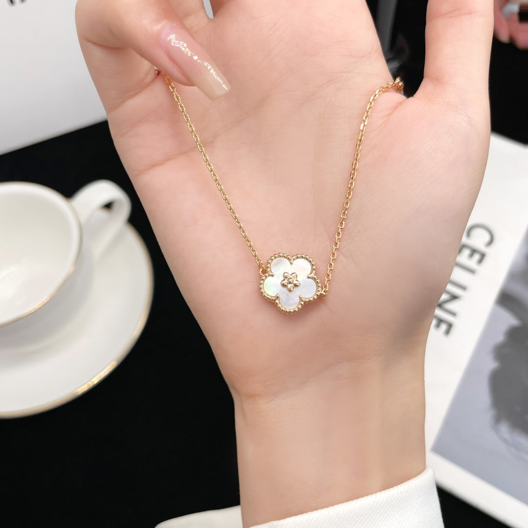 DIANA LUCKY SPRING ROSE GOLD MOP BRACELET
