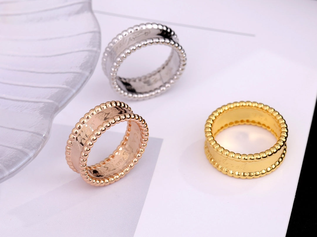 DIANA PERLEE SIGNATURE RING