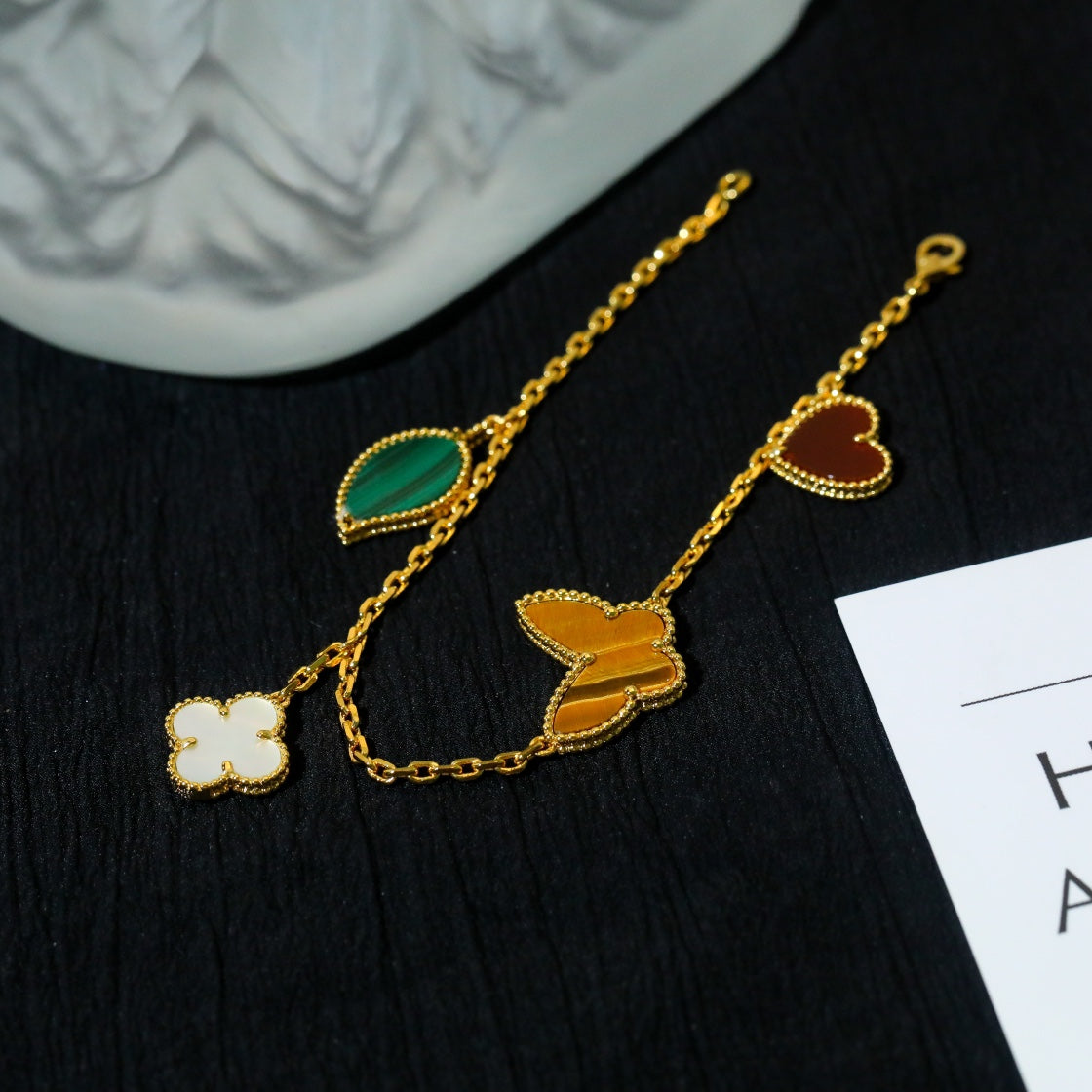 DIANA LUCKY SPRING 5 MOTIF GOLD BRACELET