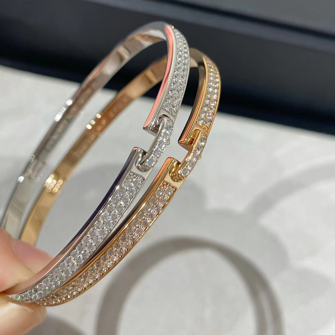 DIANA LIENS VIDENCE DIAMOND PAVED BRACELET