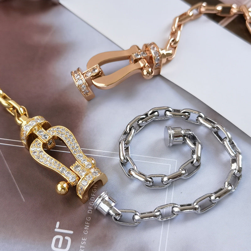 DIANA FORCE LARGE HORSESHOE CLASP METAL BRACELET