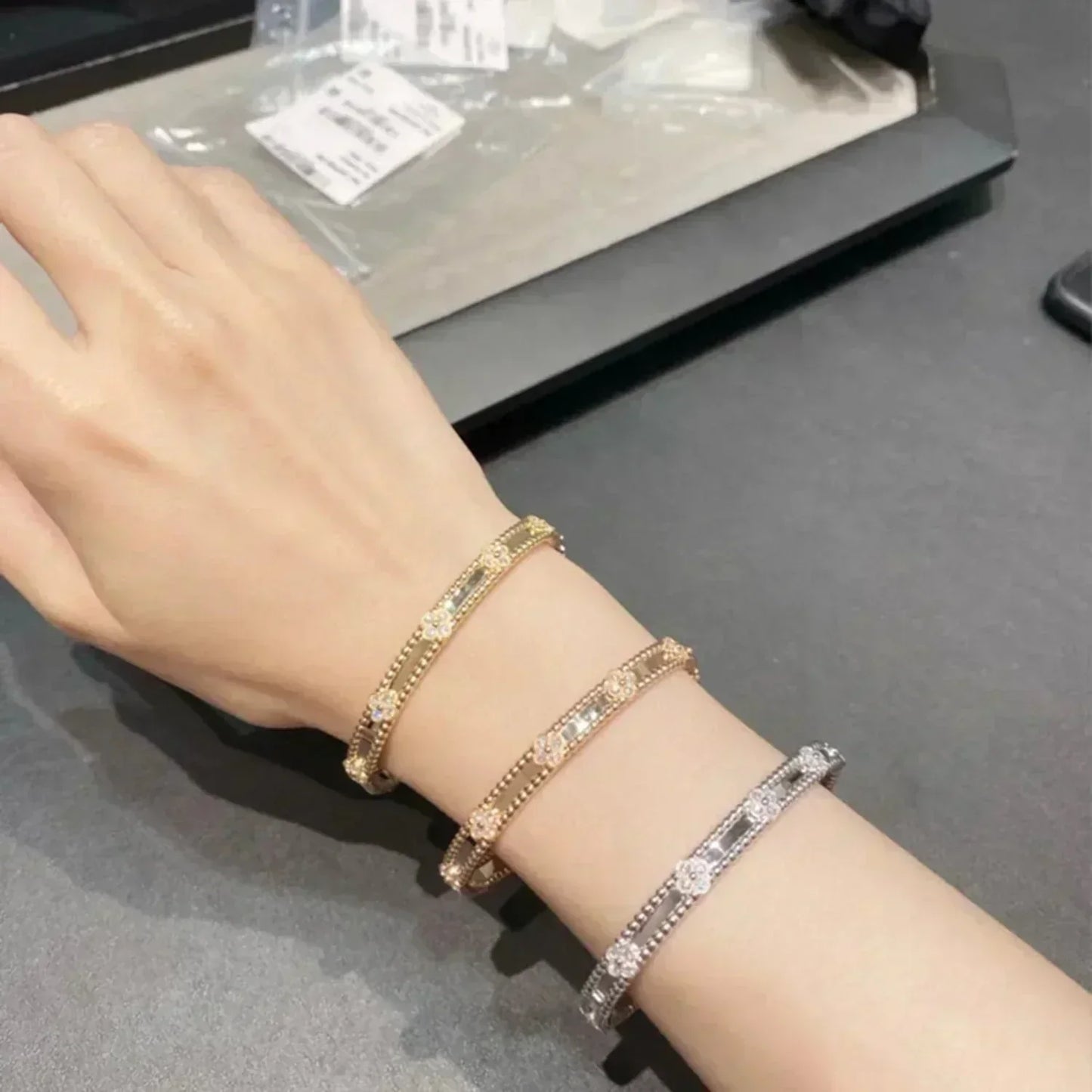 DIANA CLOVER BRACELET 4MM DIAMONDS