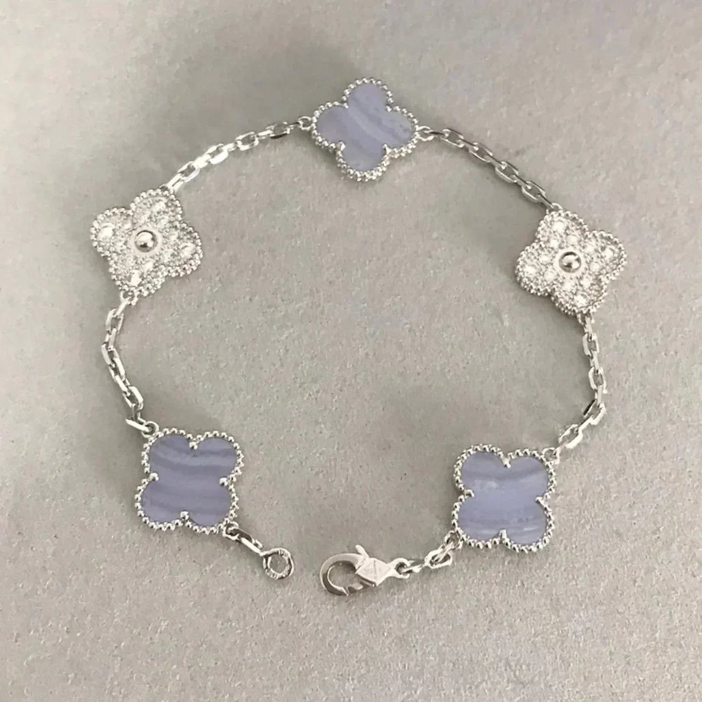 DIANA CLOVER 5 MOTIF DIAMOND PURPLE CHALCEDONY BRACELET SILVER