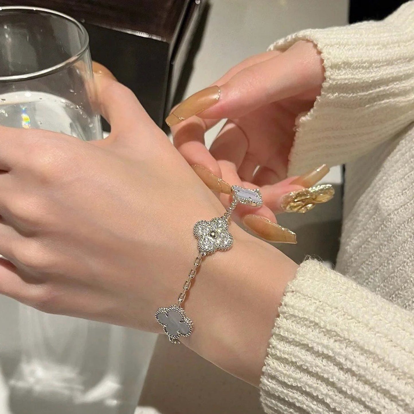 DIANA CLOVER 5 MOTIF DIAMOND PURPLE CHALCEDONY BRACELET SILVER