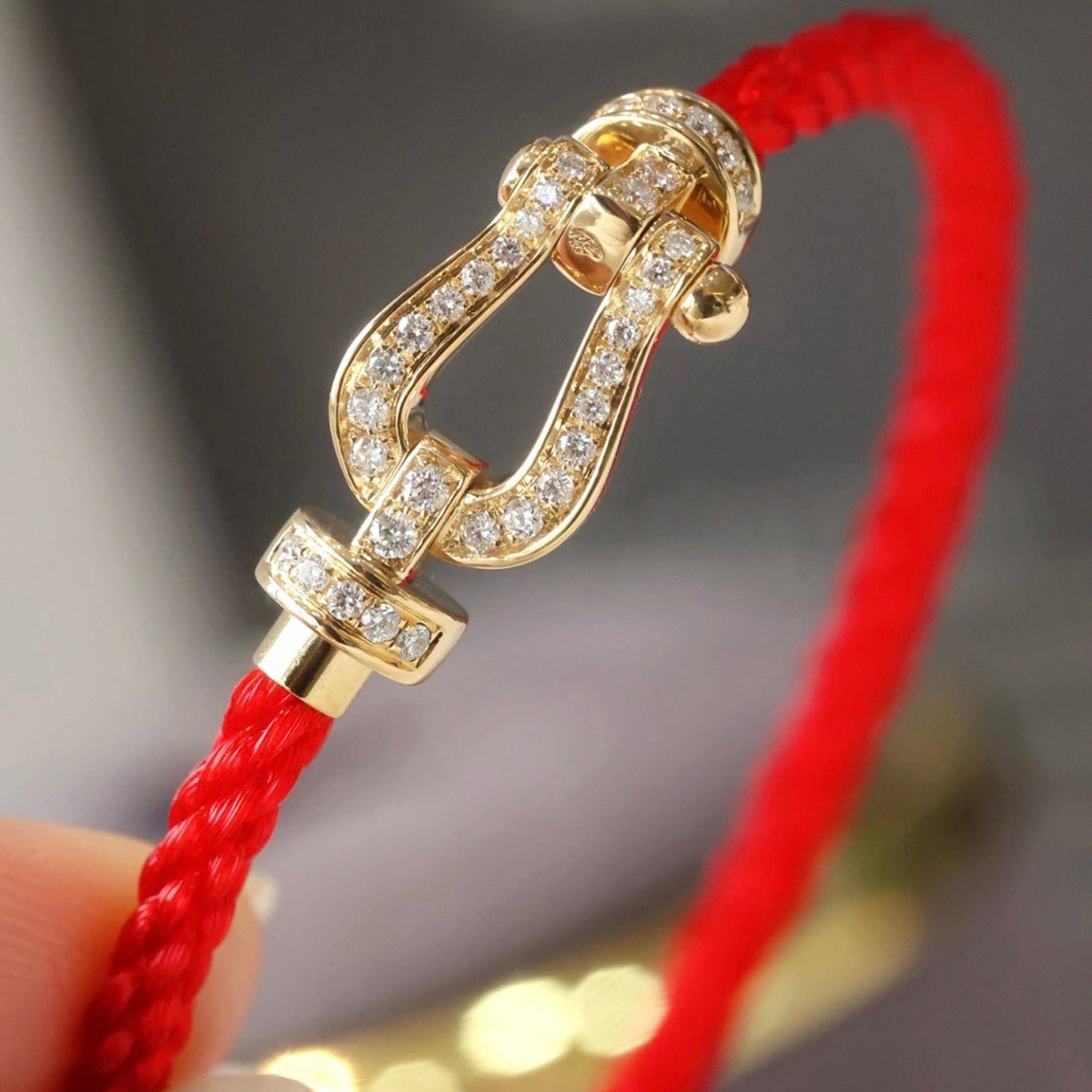 DIANA FORCE LARGE HORSESHOE FULL DIAMOND BRACELET SILVER