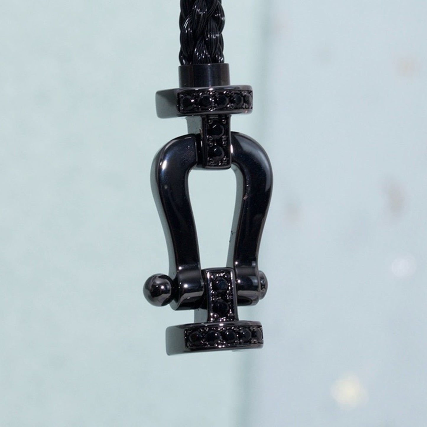 DIANA FORCE LARGE SERIES HORSESHOE BLACK SAMURAI BRACELET