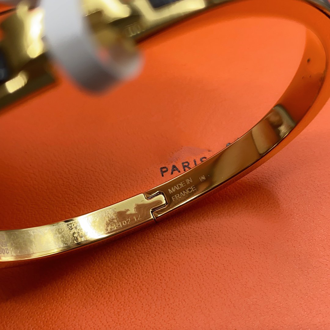 DIANA CLASSIC HM CLIC BLACK 8MM ENAMEL BRACELET