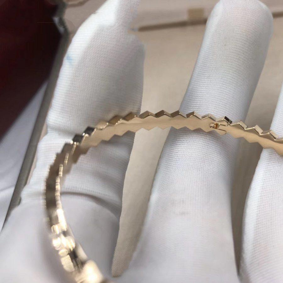 DIANA BEE LOVE GOLD BRACELET