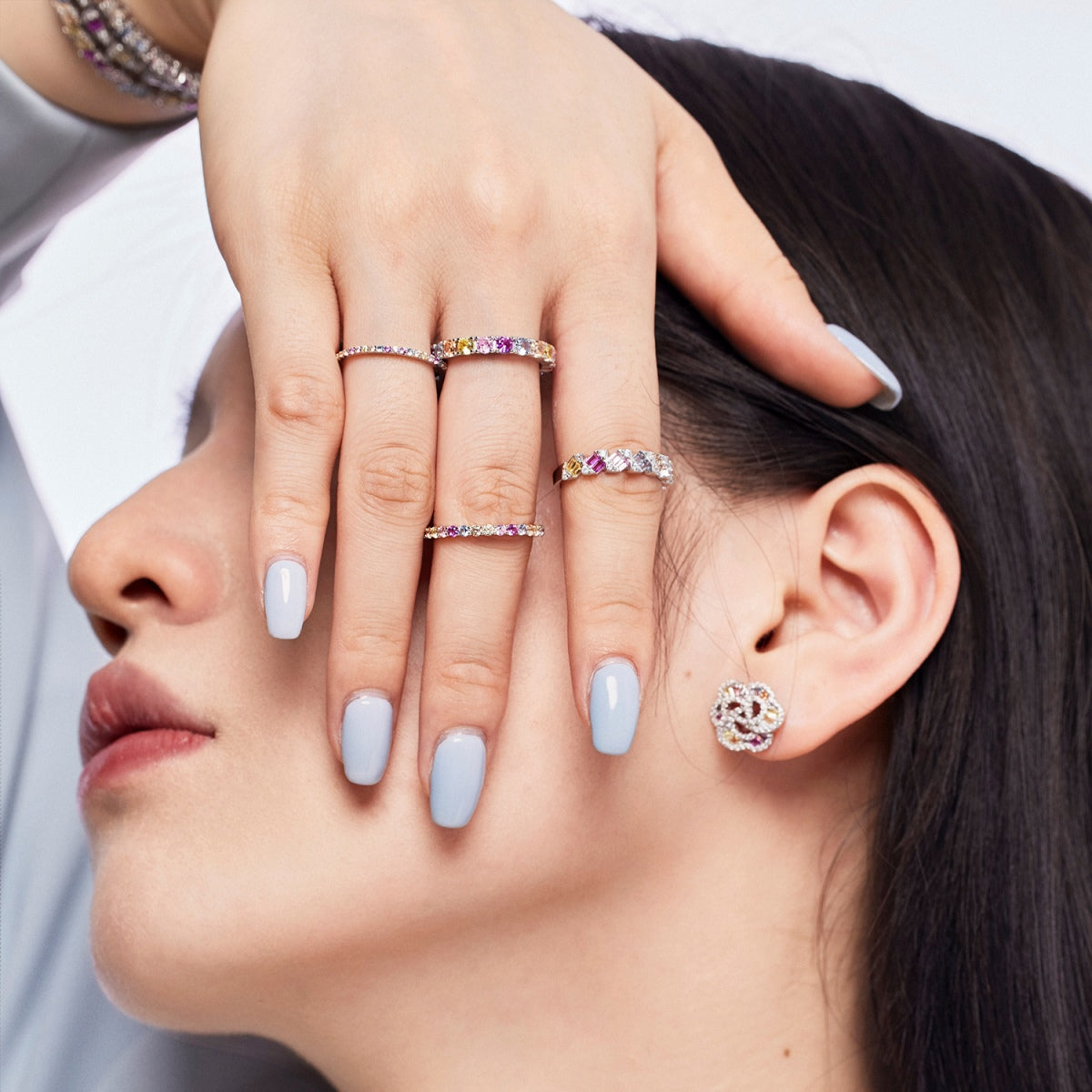 [HOT]Delicate Vibrant Emerald Cut Daily Ring