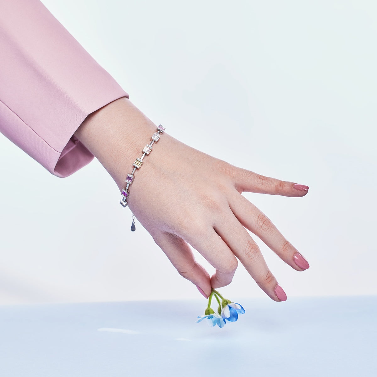 [HOT]Dainty Charming Emerald Cut Daily Bracelet