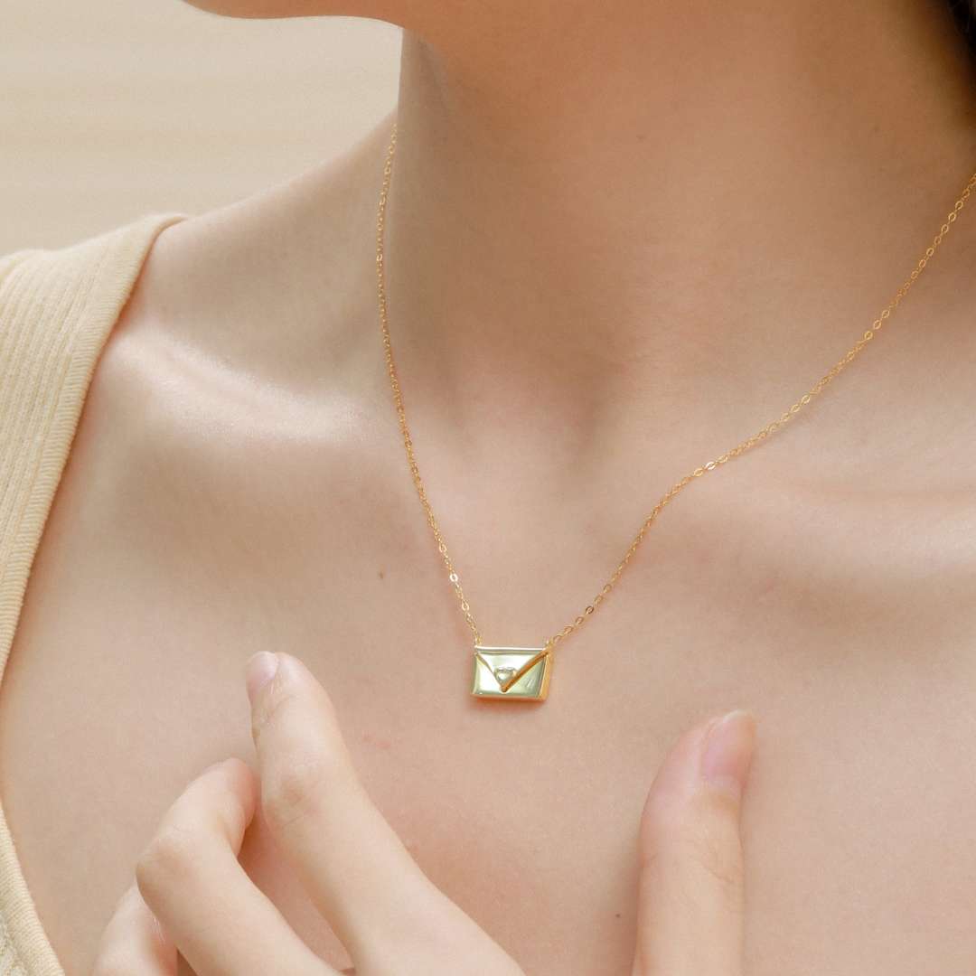 [HOT]Envelope Heart Shape Mother's Day Necklace