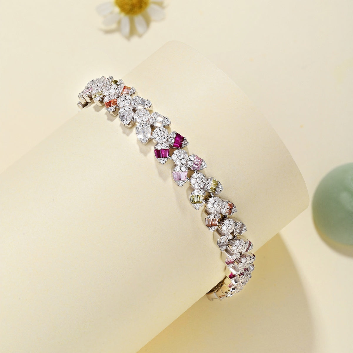 [HOT]Dainty Exquisite Flower Shape Daily Bracelet