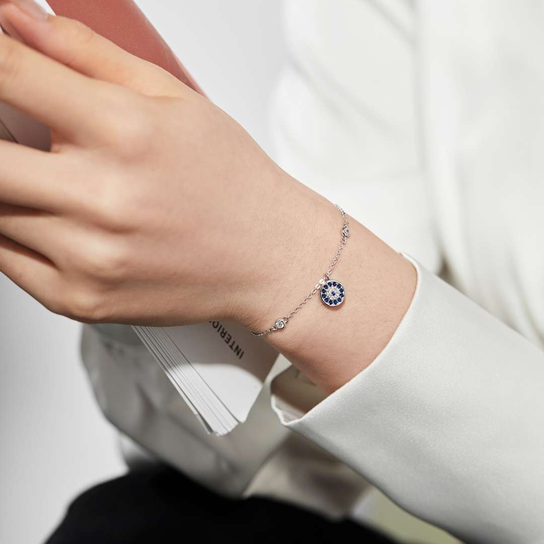 [HOT]Devil's Eye Round Shape Bracelet