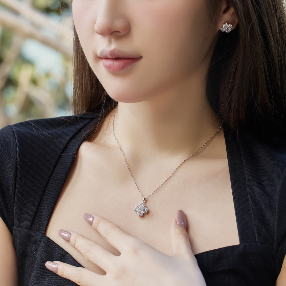 [HOT]Heart-Shaped Four-Leaf Clover Bead Necklace