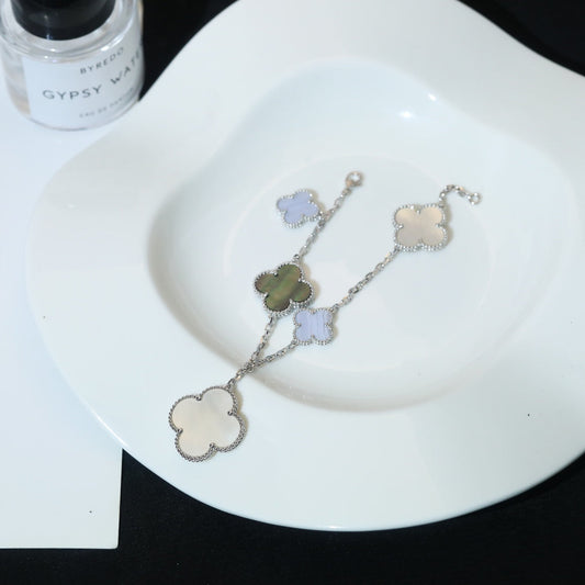 DIANA CLOVER BRACELET 5 MOTIFS MOP CHALCEDONY SILVER