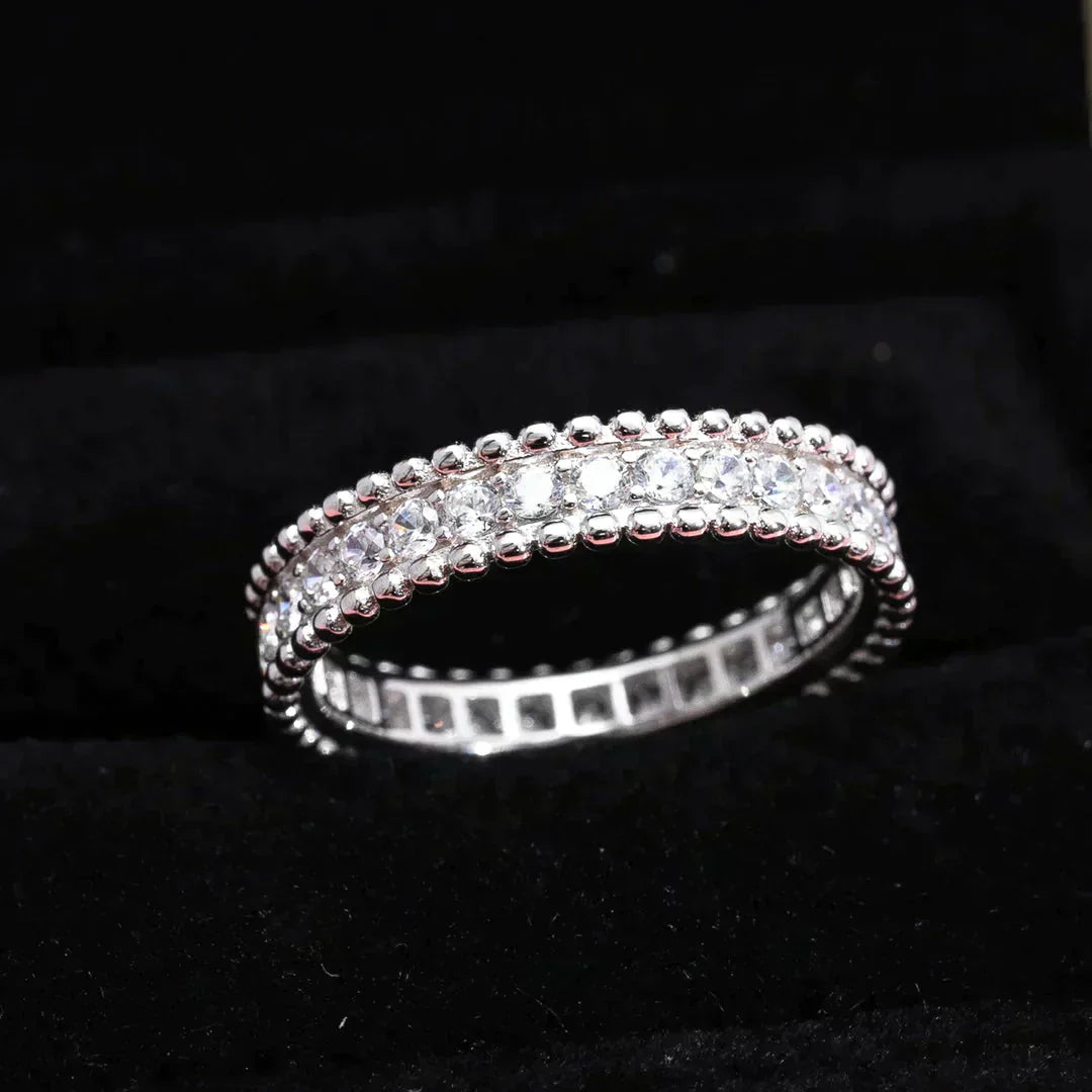 DIANA PERLEE DIAMOND SILVER RING