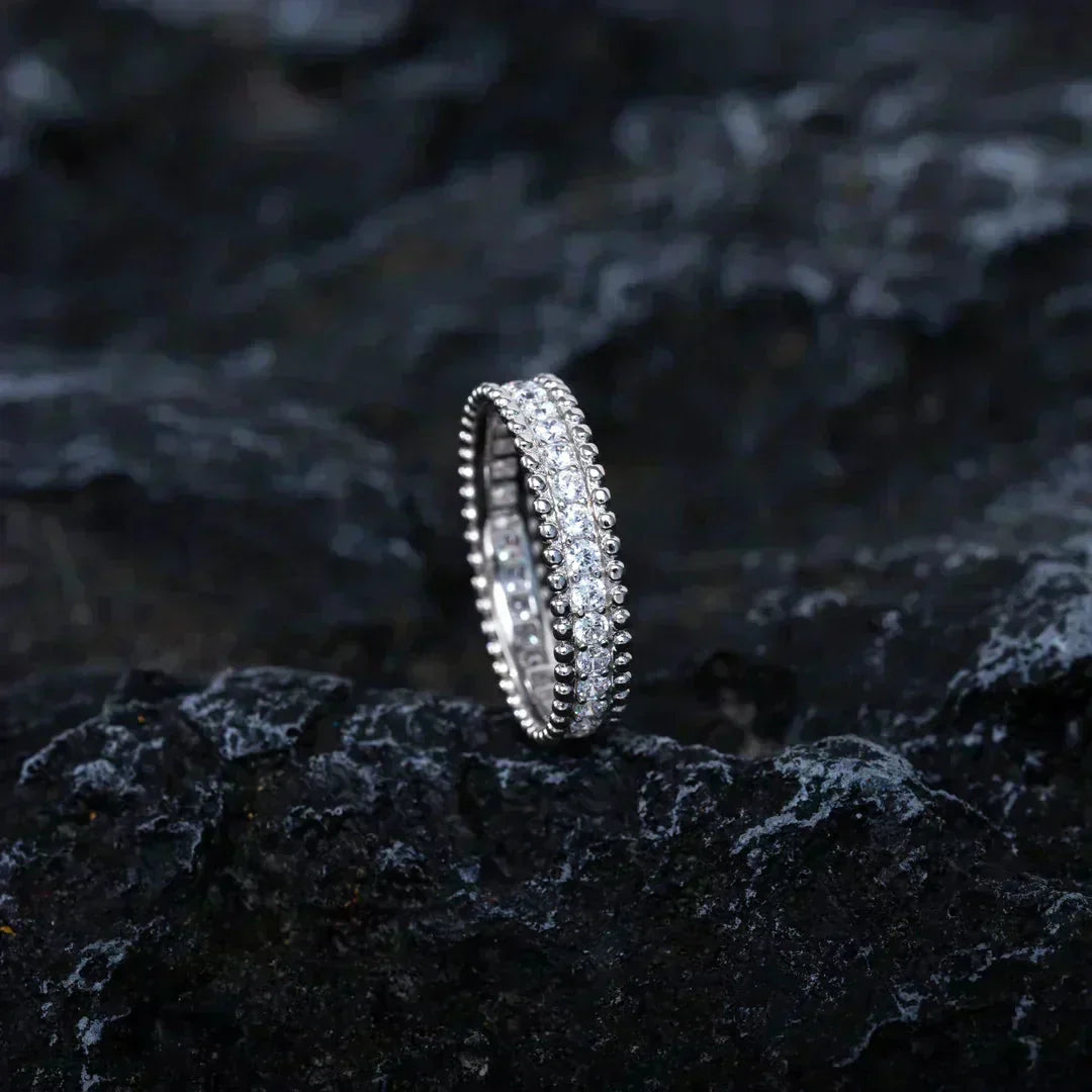 DIANA PERLEE DIAMOND SILVER RING