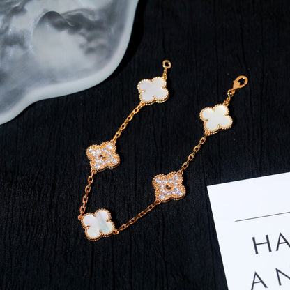DIANA CLOVER BRACELET 5 MOTIF WHITE MOP DIAMOND