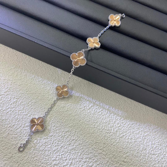 DIANA 2024 SPECIAL CHRISTMAS CLOVER 5 FLOWERS LASER BRACELET