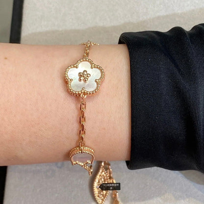 DIANA LUCKY SPRING 5 MOTIF BRACELET