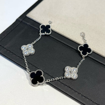 DIANA CLOVER 5 MOTIF ONYXS DIAMOND BRACELET SILVER