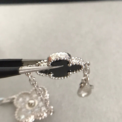 DIANA CLOVER 5 MOTIF ONYXS DIAMOND BRACELET SILVER