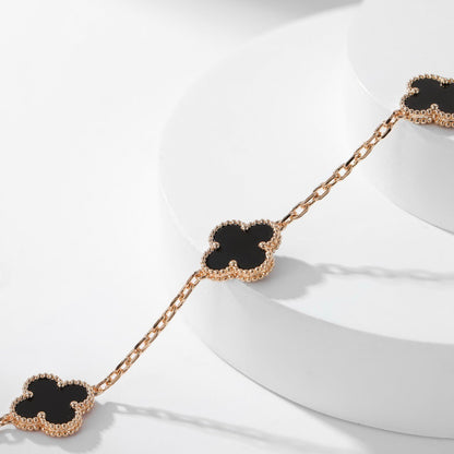 DIANA CLOVER 10 MOTIFS ONYX NECKLACE