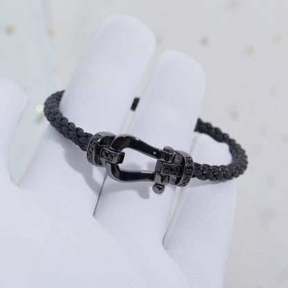 DIANA FORCE LARGE SERIES HORSESHOE BLACK SAMURAI BRACELET