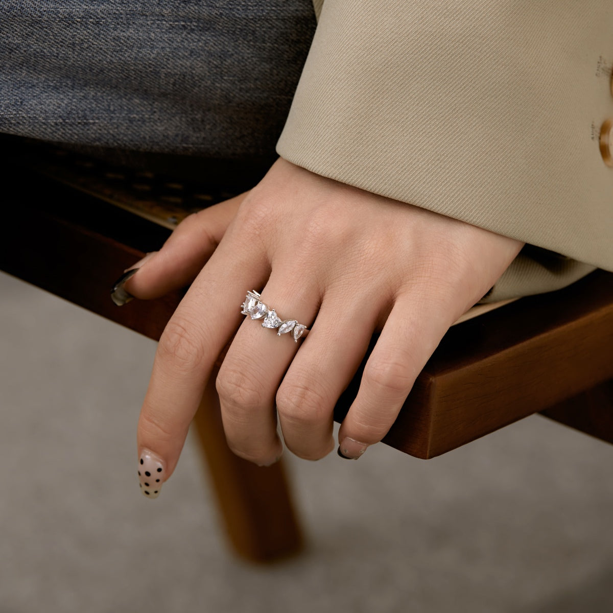 [HOT]Delicate Multi Cut Ring