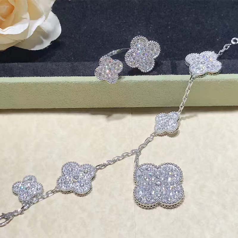 DIANA CLOVER 6 MOTIFS SILVER DIAMOND BRACELET