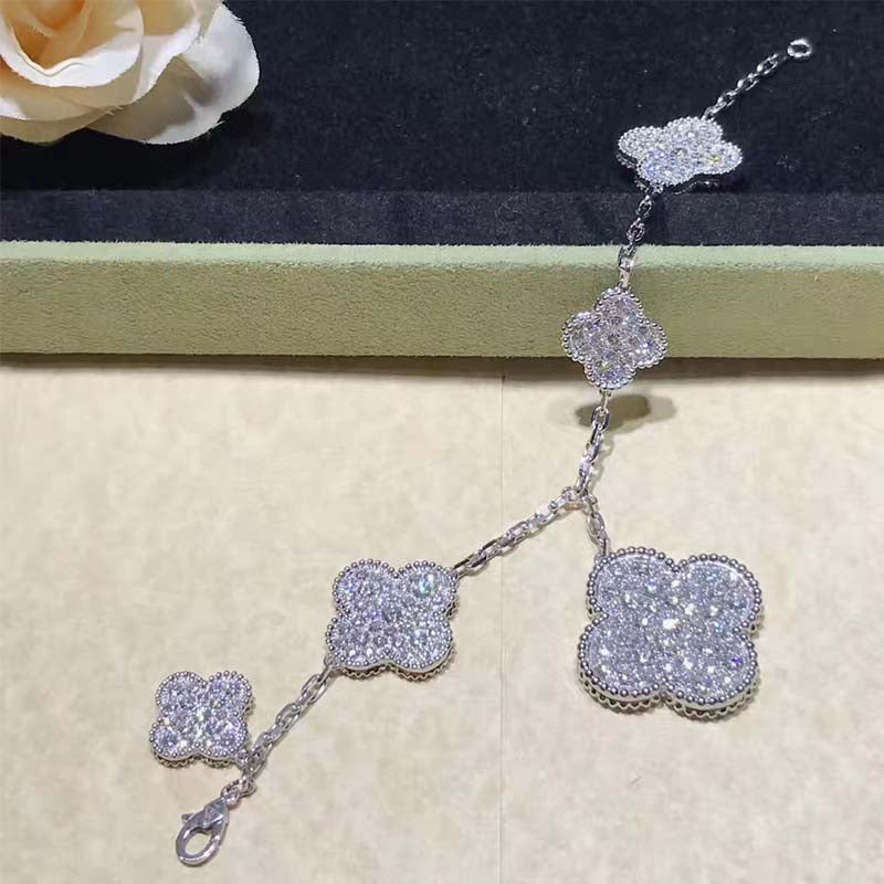 DIANA CLOVER 6 MOTIFS SILVER DIAMOND BRACELET